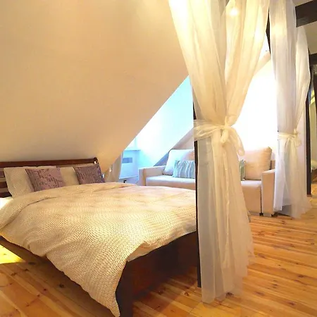 Aaa Old Town I Apartman